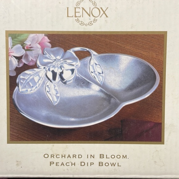 Lenox Orchard in Bowl Peach Dip Bowl New - Picture 6 of 6